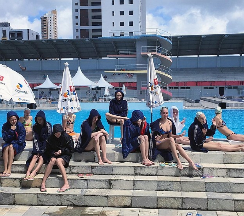 Olympic teams from different countries compete for the funniest post from Rio on social networks