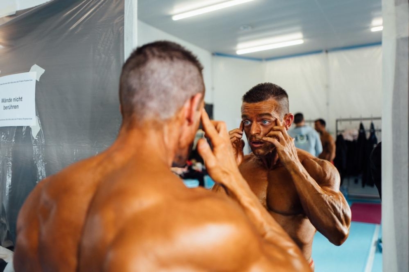 One day with jocks — how to prepare for the bodybuilding championship in a Swiss village