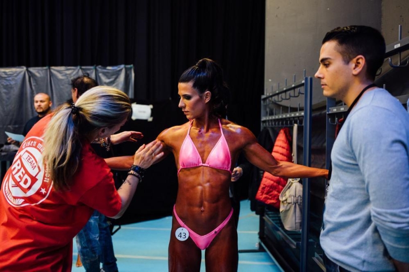 One day with jocks — how to prepare for the bodybuilding championship in a Swiss village