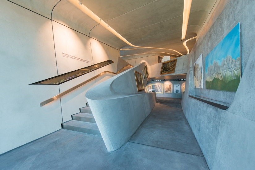 Only mountains can be better than mountains: a museum overlooking the famous Alpine peaks
