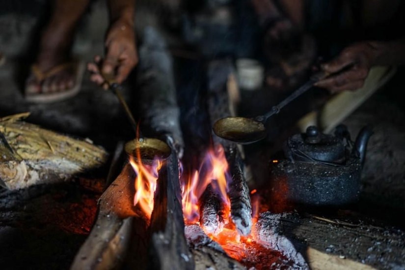 Opium has been destroying an Indian village for 70 years Opium has been destroying an Indian village for 70 years