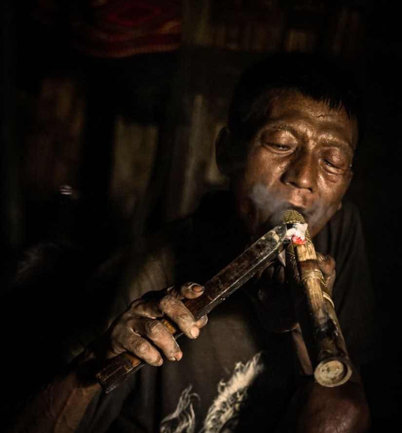 Opium has been destroying an Indian village for 70 years Opium has been destroying an Indian village for 70 years