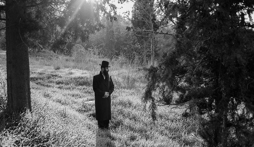 Orthodox surfer