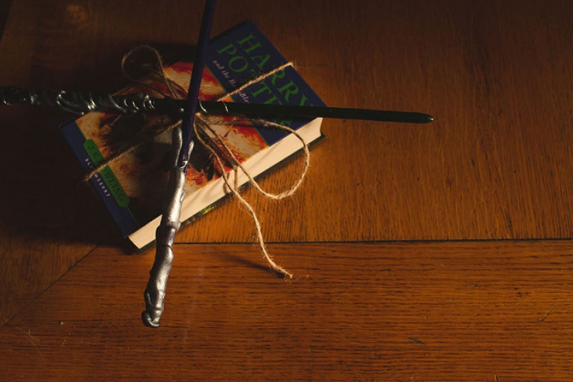 Pareja inglesa se casa al estilo de las novelas de Harry Potter