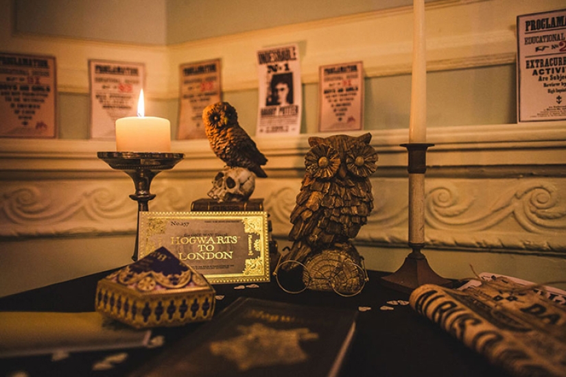 Pareja inglesa se casa al estilo de las novelas de Harry Potter