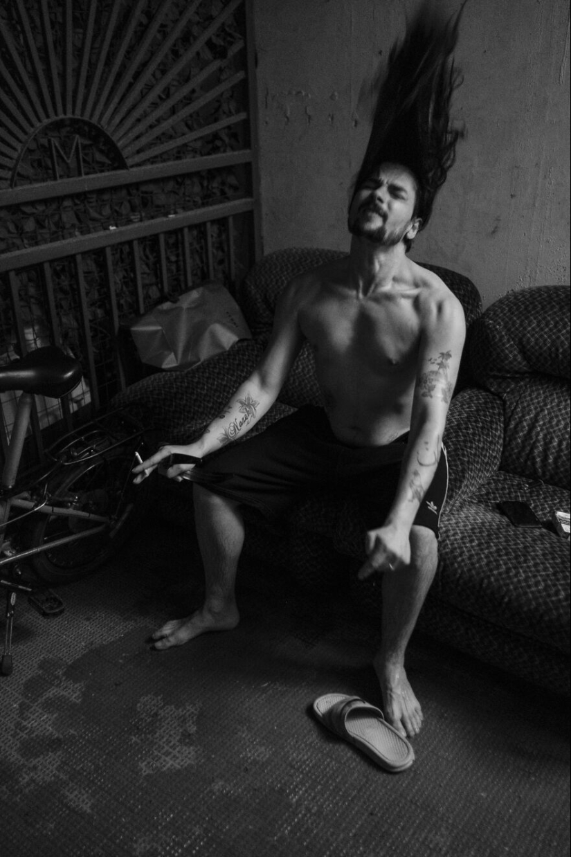Pasé 6 semanas en el infame barrio romano de Corviale y fotografié a la juventud local