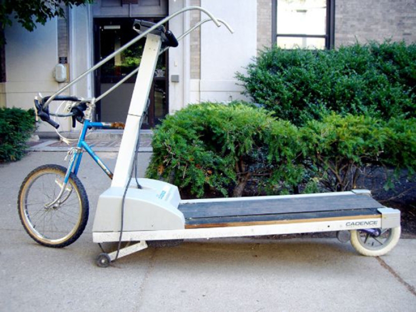 Paseo en bicicleta sobre prejuicios: el ajuste de bicicleta más inusual Paseo en bicicleta sobre prejuicios: el ajuste de bicicleta más inusual
