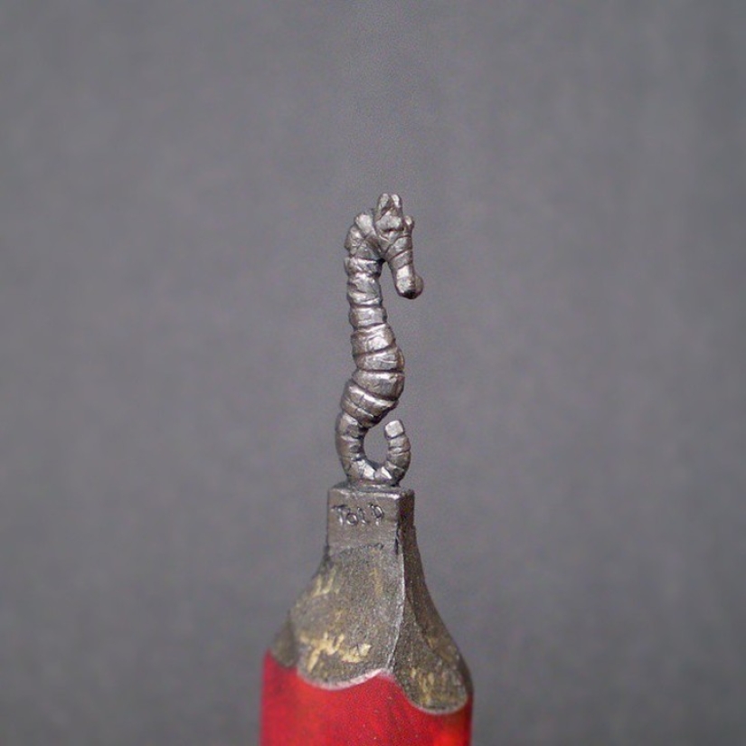 Pencil lead sculptures will blow your mind!