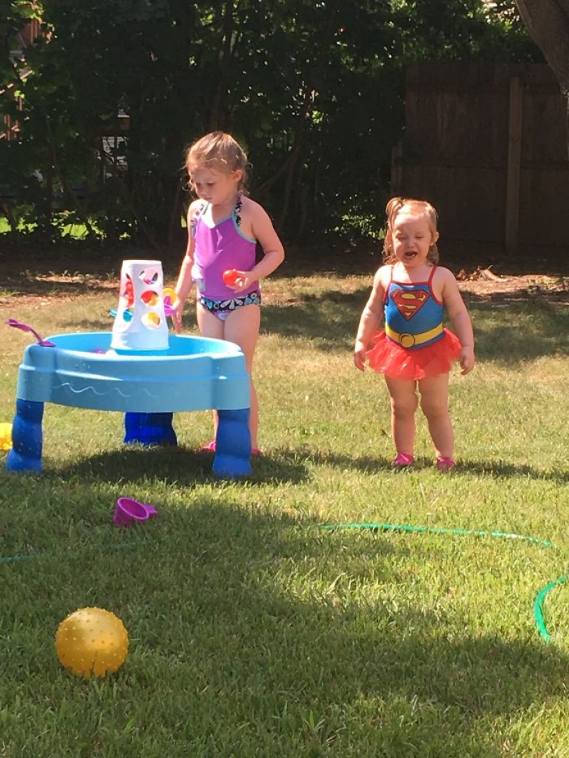 "People are constantly asking what it's like to have three children. I answered with photos" "People are constantly asking what it's like to have three children. I answered with photos"