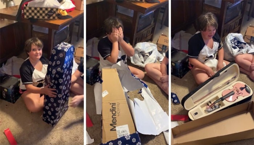 People show Christmas gifts that really pleased People show Christmas gifts that really pleased