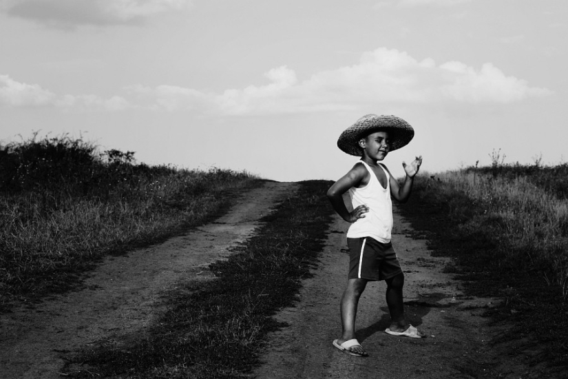 Pequeño amante de las reencarnaciones del pueblo rumano Pequeño amante de las reencarnaciones del pueblo rumano