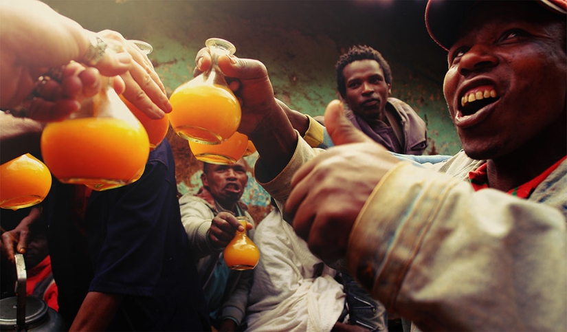 Petya's brothels: for those who missed the photo exhibition of the expert on courtesans, we show it online Petya's brothels: for those who missed the photo exhibition of the expert on courtesans, we show it online