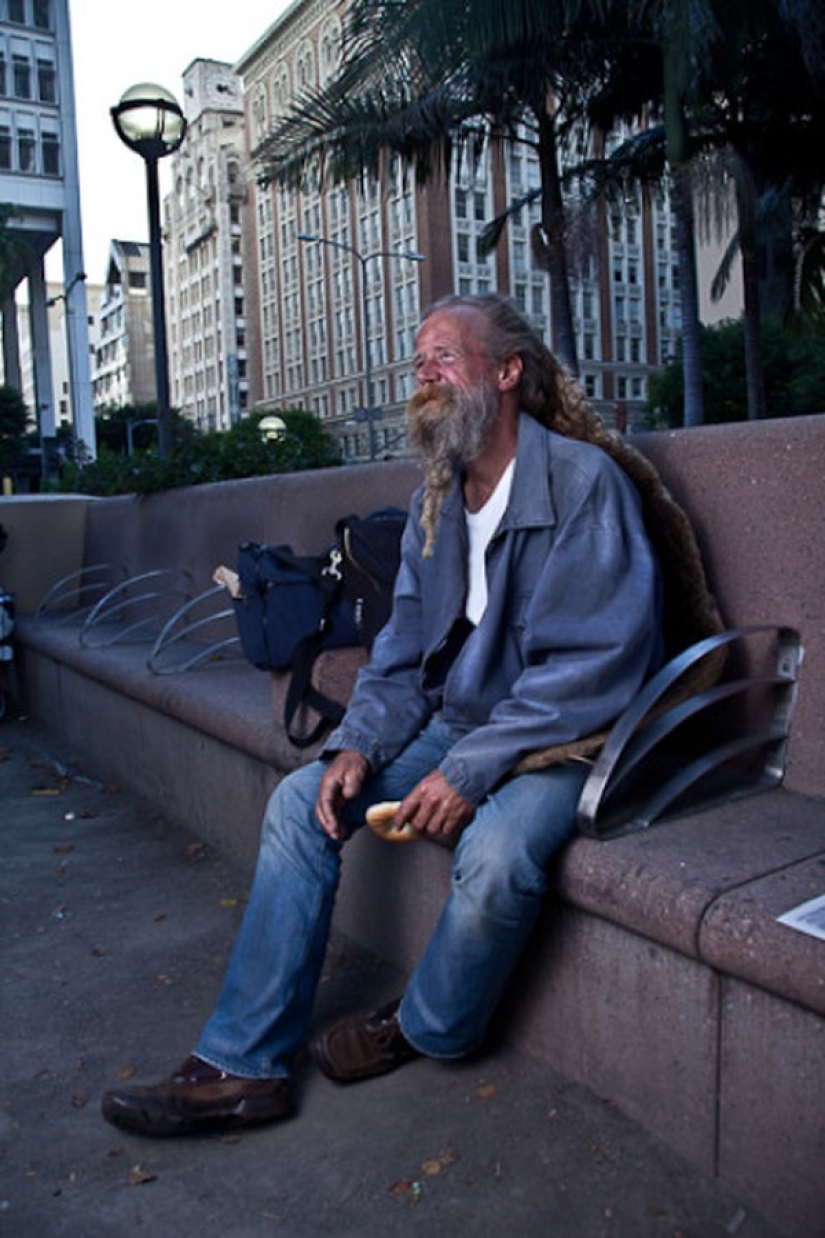 Photo in exchange for a bagel Photo in exchange for a bagel