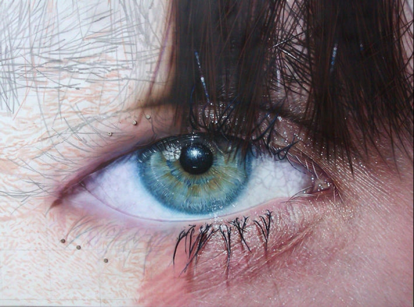 Photorealistic portraits of Simon Hennessy