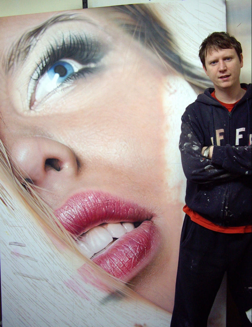 Photorealistic portraits of Simon Hennessy