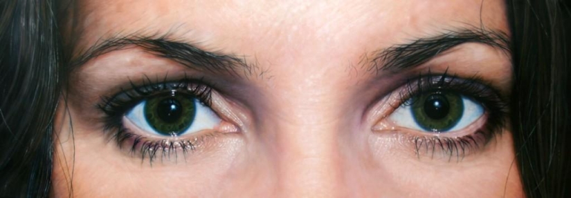 Photorealistic portraits of Simon Hennessy