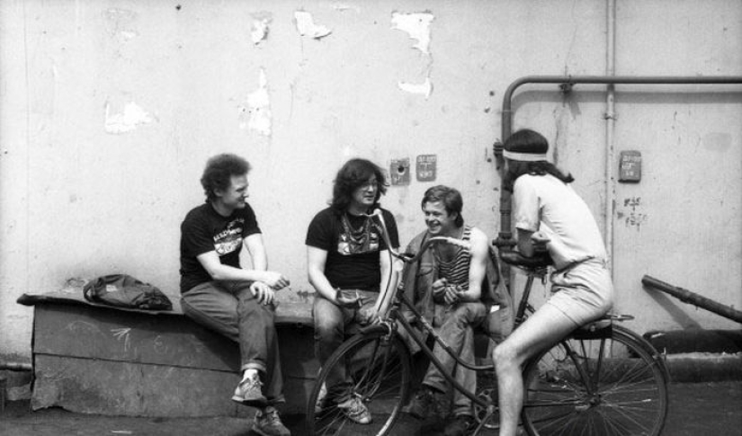 Photos from the personal archives of Russian rock stars