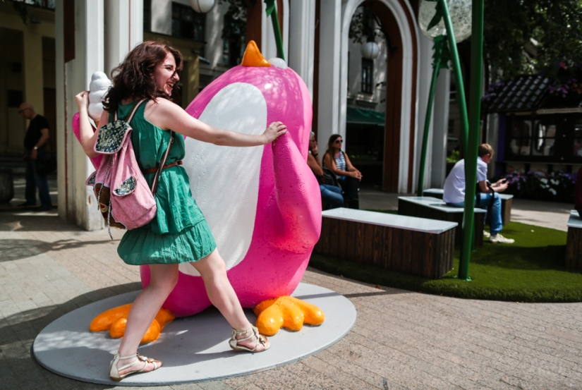 Pink penguins and tons of ice cream in Moscow