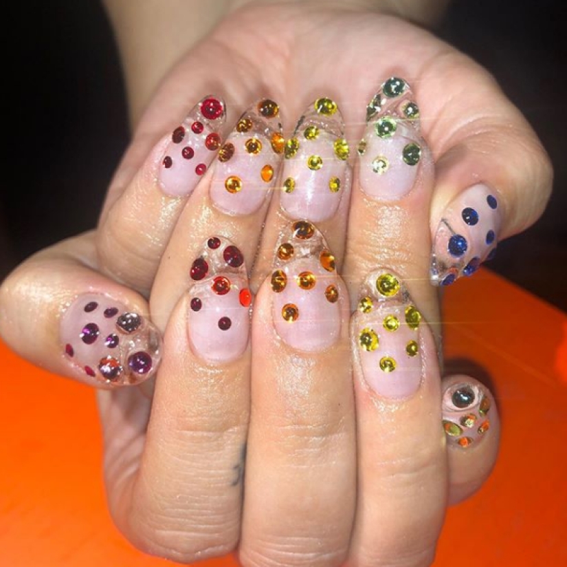 Por favor, no hagas esto: una manicura que debe olvidarse