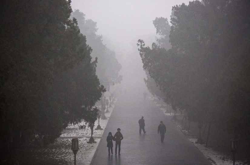 Portrait of breathless Beijing Portrait of breathless Beijing