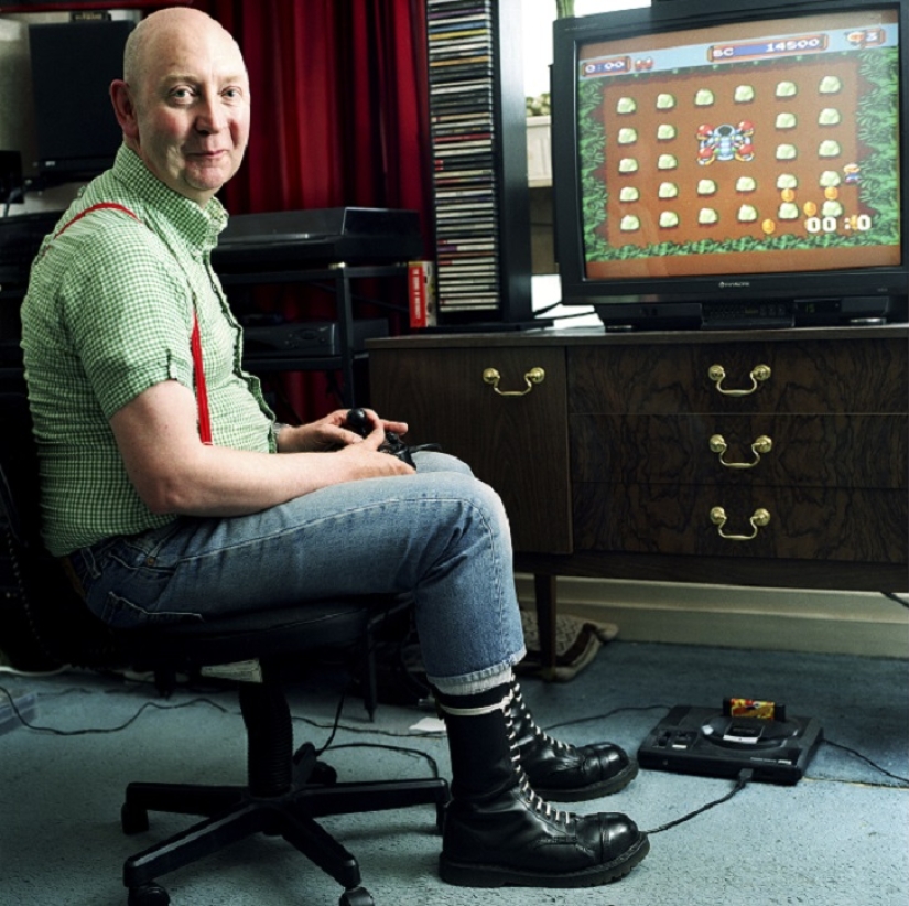 Portraits of aging British informals and rebels