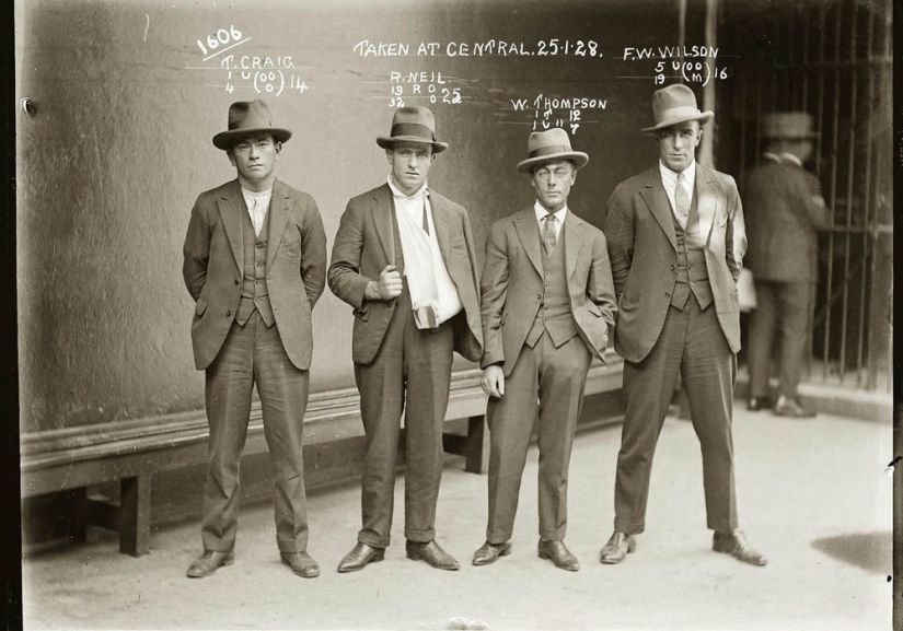 Portraits of criminals in the 1920s