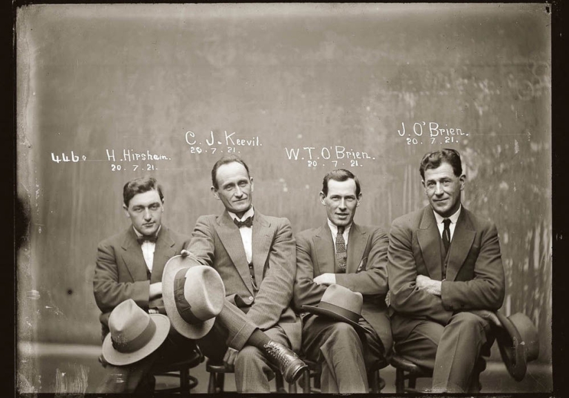 Portraits of criminals in the 1920s