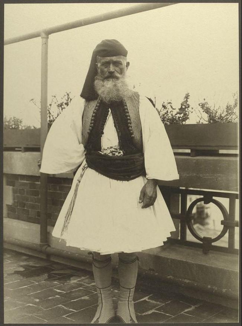 Portraits of those who came to the United States in the early twentieth century from around the world