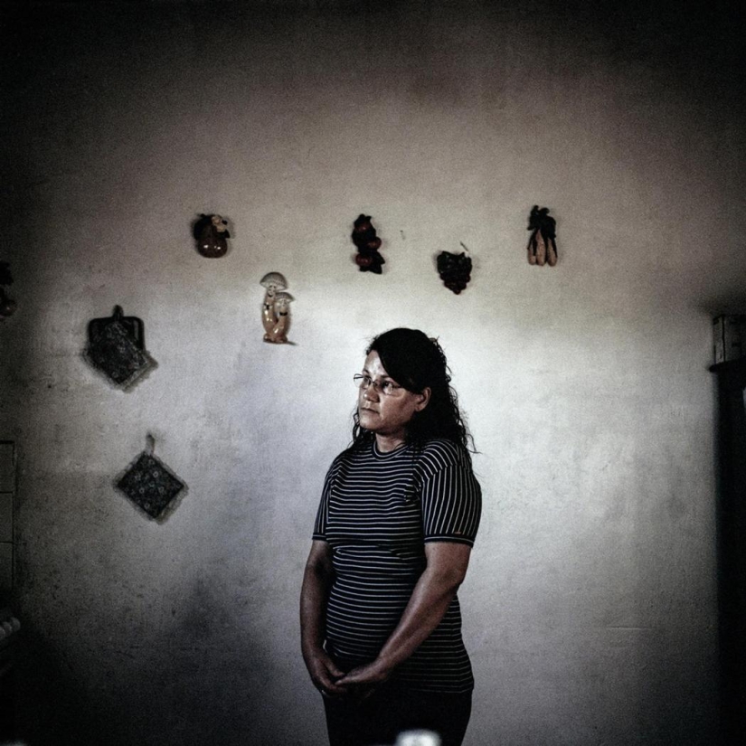 Portraits of Venezuelans whose children were killed by gang bullets