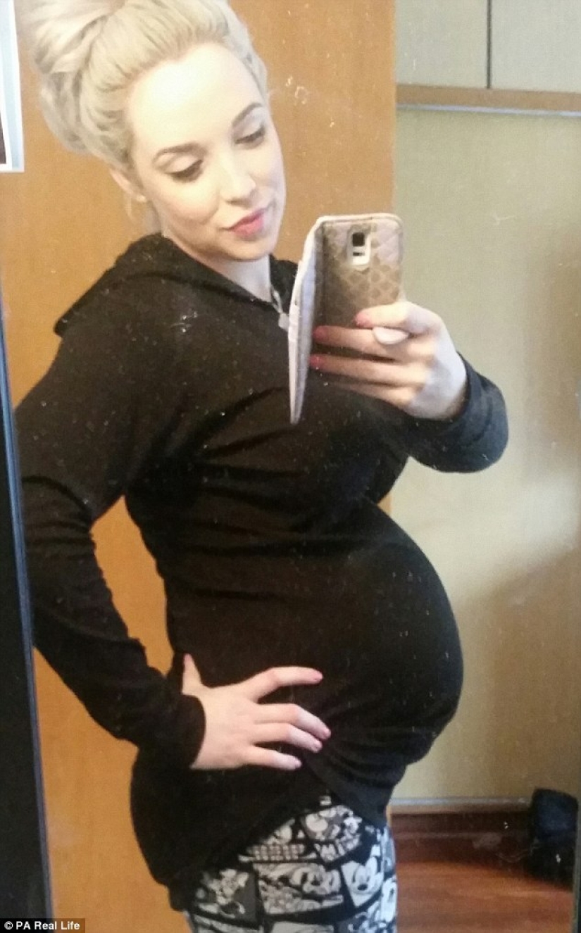 Pregnant Australian woman continues to do pole dancing and has no plans to stop during childbirth