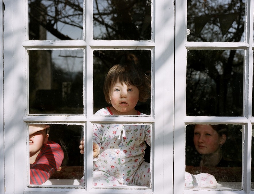 Pride in the family: Everyday life of a girl with Down syndrome Pride in the family: Everyday life of a girl with Down syndrome