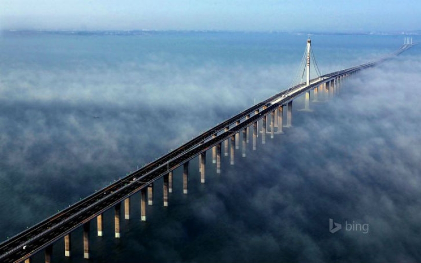 Pride of America - the longest bridge in the world Pride of America - the longest bridge in the world