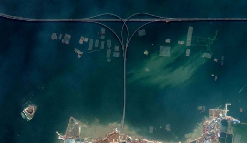 Pride of America - the longest bridge in the world Pride of America - the longest bridge in the world