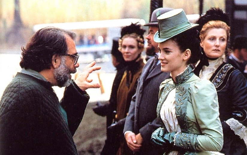 Princesa gótica Winona Ryder: matrimonio secreto con Keanu Reeves, prisión y Oscar robado Princesa gótica Winona Ryder: matrimonio secreto con Keanu Reeves, prisión y Oscar robado