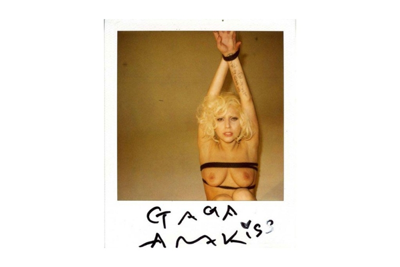 Provocativa Lady Gaga en la lente de Nobuyoshi Araki Provocativa Lady Gaga en la lente de Nobuyoshi Araki