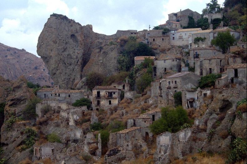 pueblos fantasmas italianos