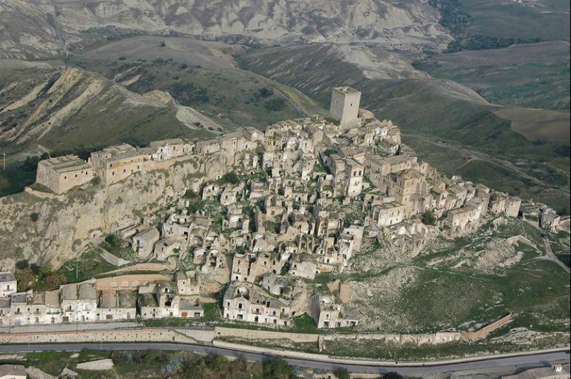 pueblos fantasmas italianos