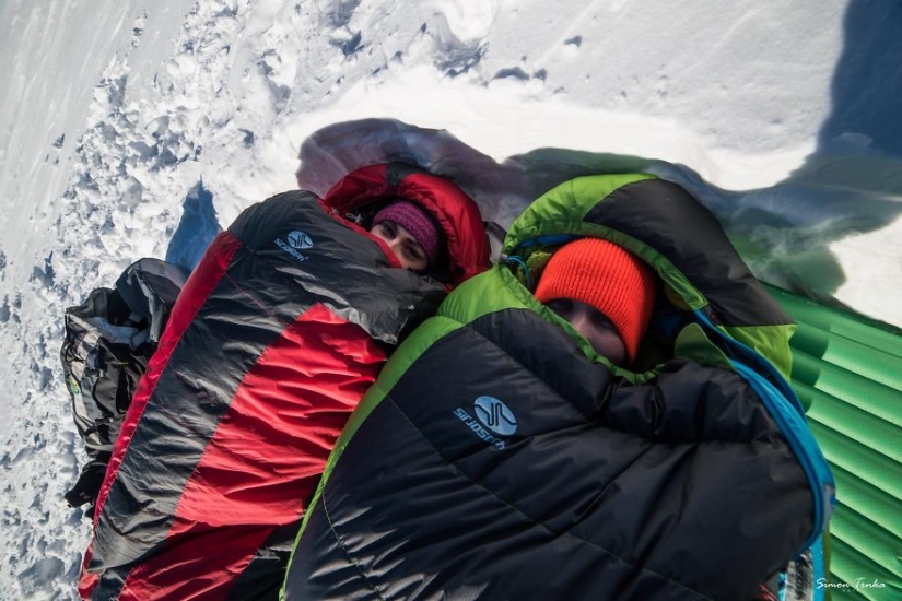 Pull the guy to the mountains: the Slovak couple is tired of boring romance, and now they arrange dates high in the mountains Pull the guy to the mountains: the Slovak couple is tired of boring romance, and now they arrange dates high in the mountains