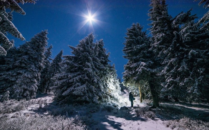 Pull the guy to the mountains: the Slovak couple is tired of boring romance, and now they arrange dates high in the mountains Pull the guy to the mountains: the Slovak couple is tired of boring romance, and now they arrange dates high in the mountains