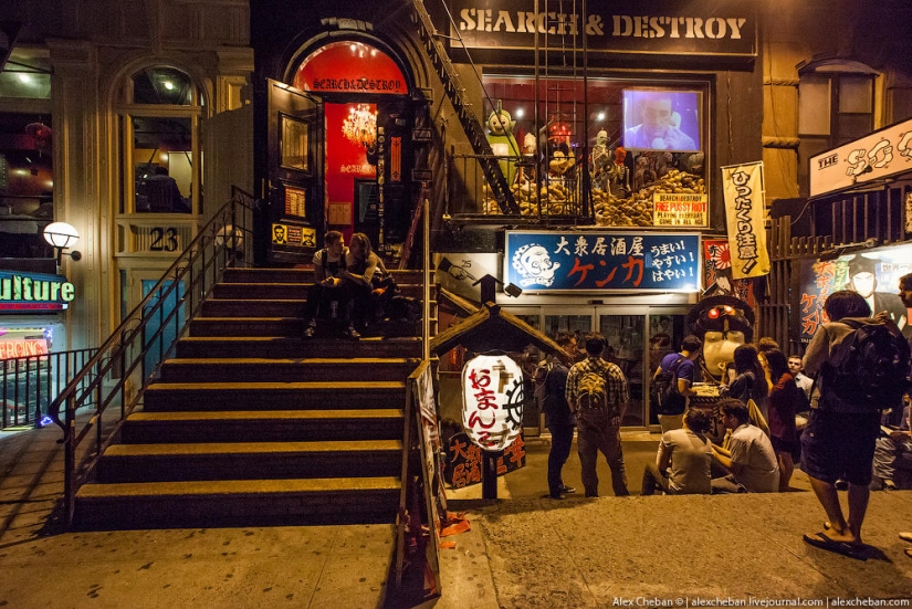 Punks of New York against Putin