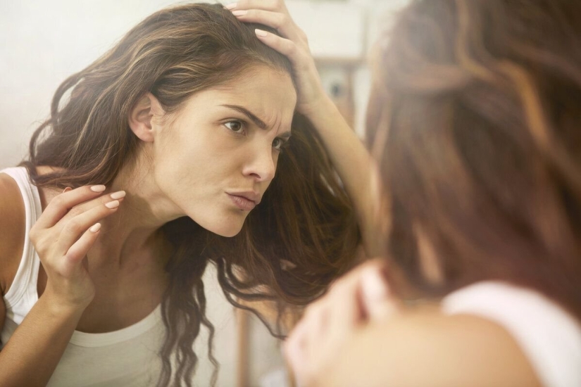 Qué envejece más a las mujeres que las arrugas: 5 matices no evidentes por los que otros piensan que la dama no es joven