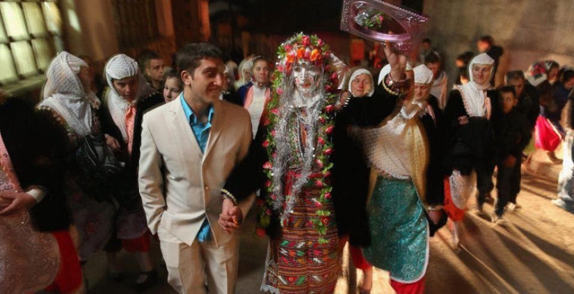 ¿Qué visten las novias del mundo? ¿Qué visten las novias del mundo?