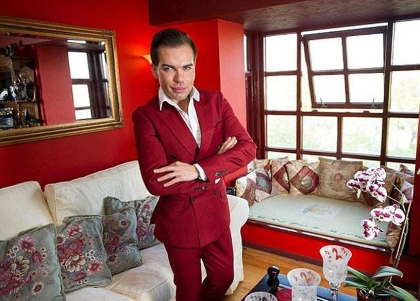 Quería ser como Ken. Quería ser como Ken.