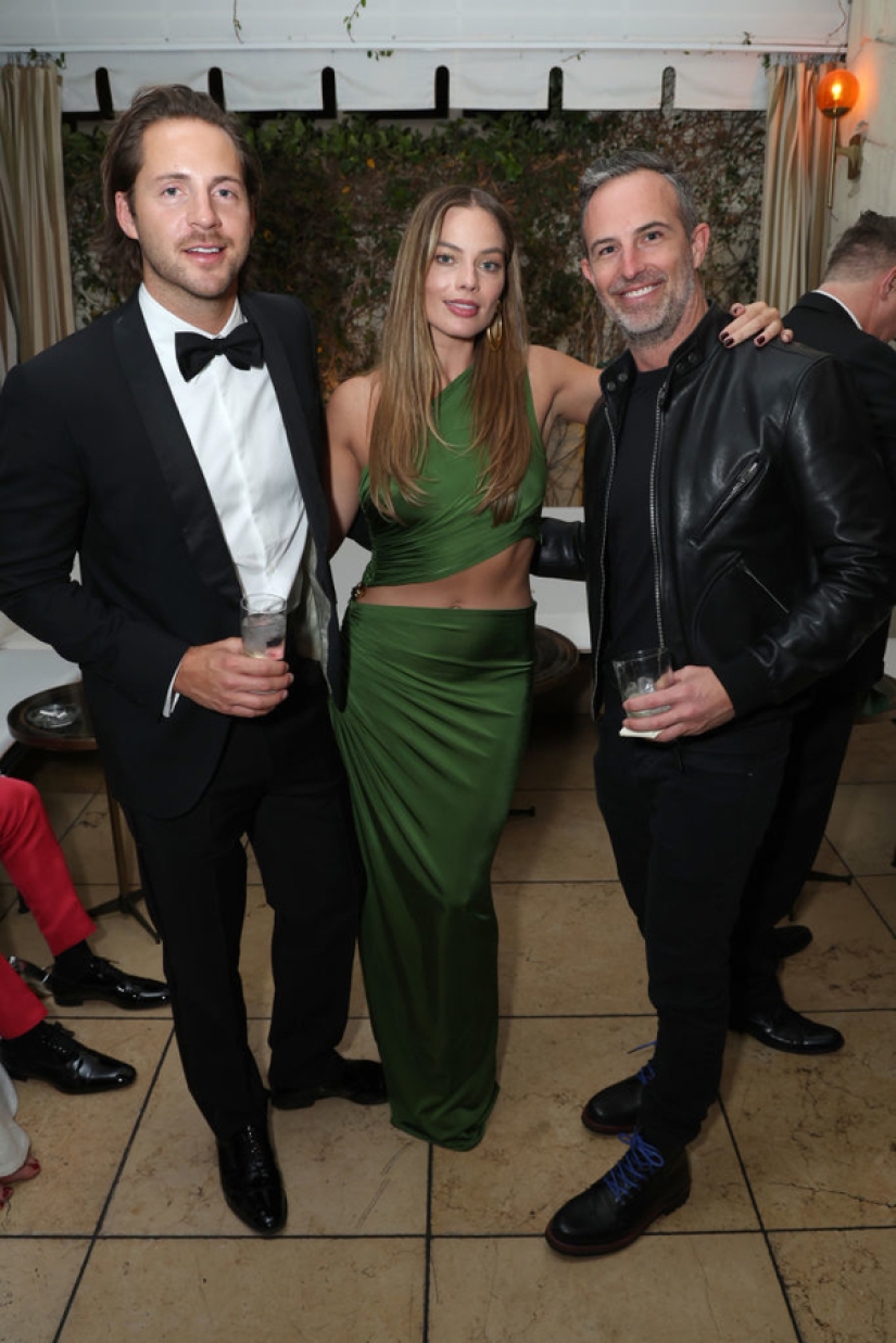 Rare exit: Margot Robbie showed her husband Rare exit: Margot Robbie showed her husband