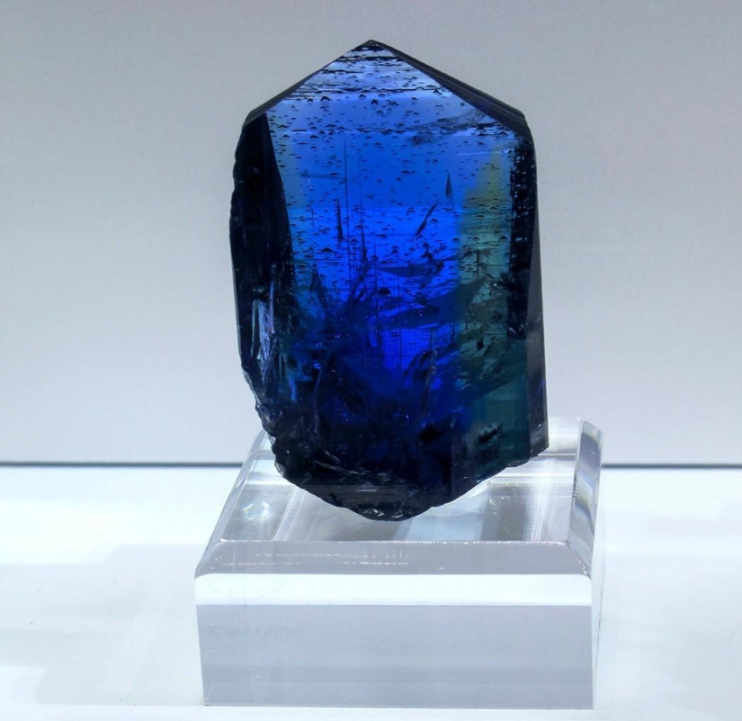 Rating of the most amazing gems Rating of the most amazing gems