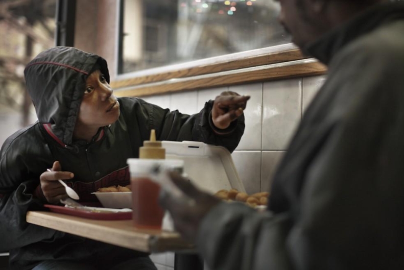 Relaciones familiares de vagabundos del metro de Nueva York