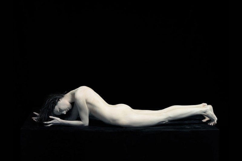 Renaissance Man: Nadav Kander Rediscovers Nudes