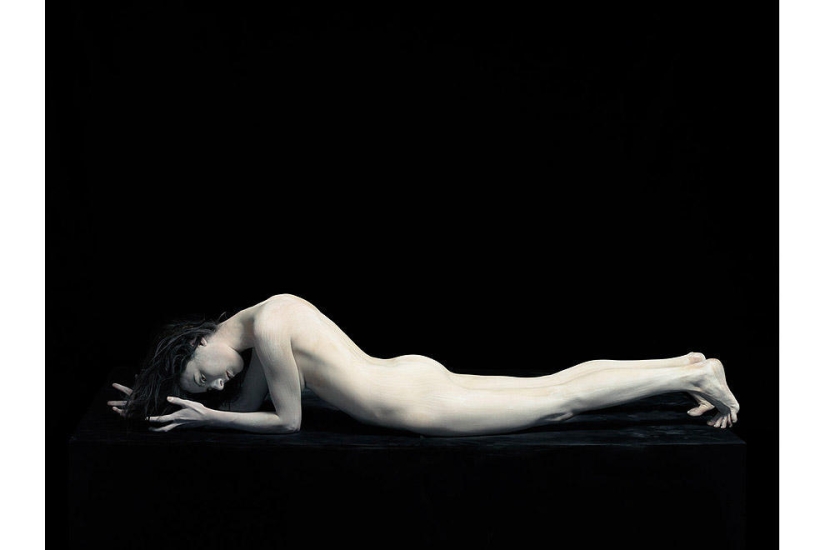 Renaissance Man: Nadav Kander Rediscovers Nudes