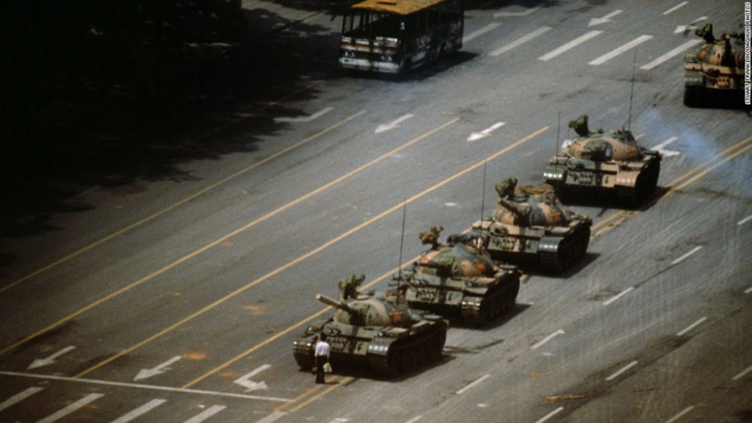 Resistencia Noviolenta: Una foto de Baton Rouge de la que todo Internet está hablando ahora