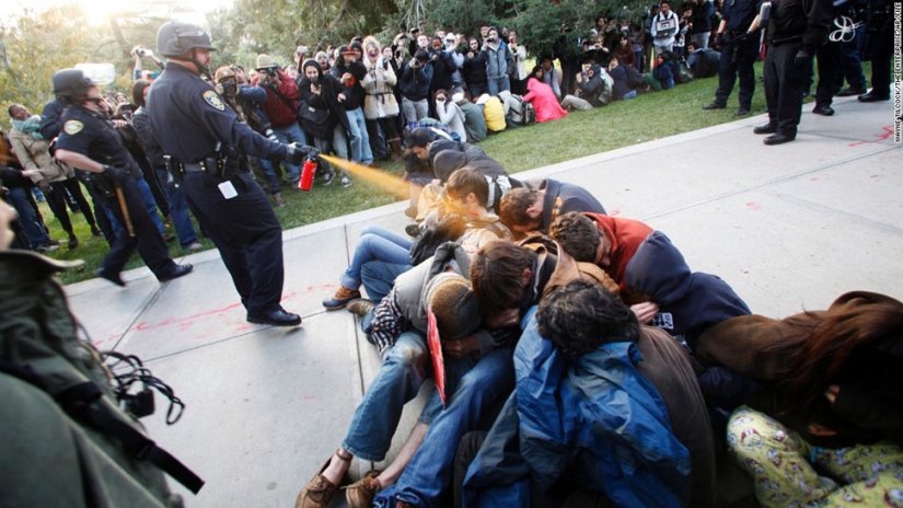 Resistencia Noviolenta: Una foto de Baton Rouge de la que todo Internet está hablando ahora
